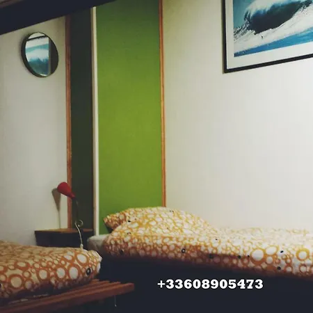 Hostel H2oholidays - Auberge De Jeunesse - Youth *